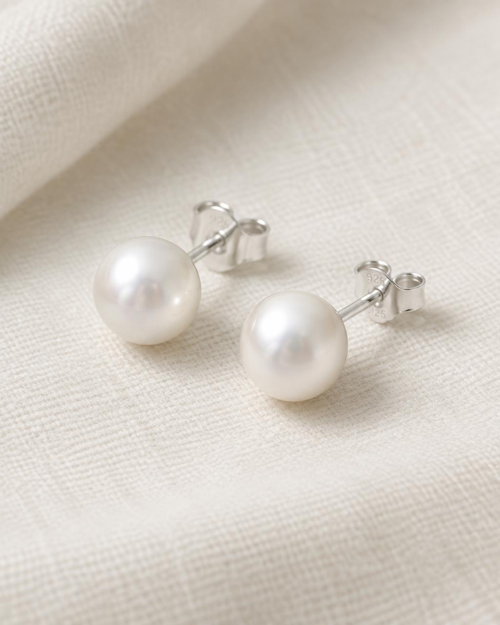 Devi Pearl Studs